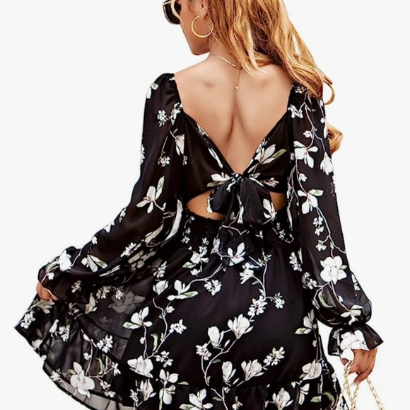 Dress - Picture 3 of 7